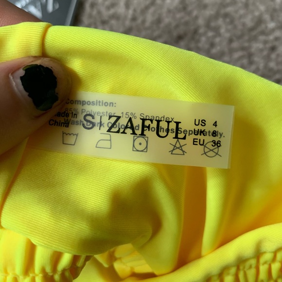 yellow bikini - Picture 2 of 3